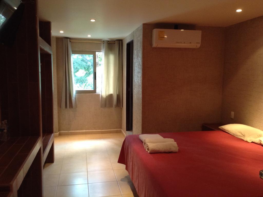 Hotel Ashly Acapulco Exterior foto